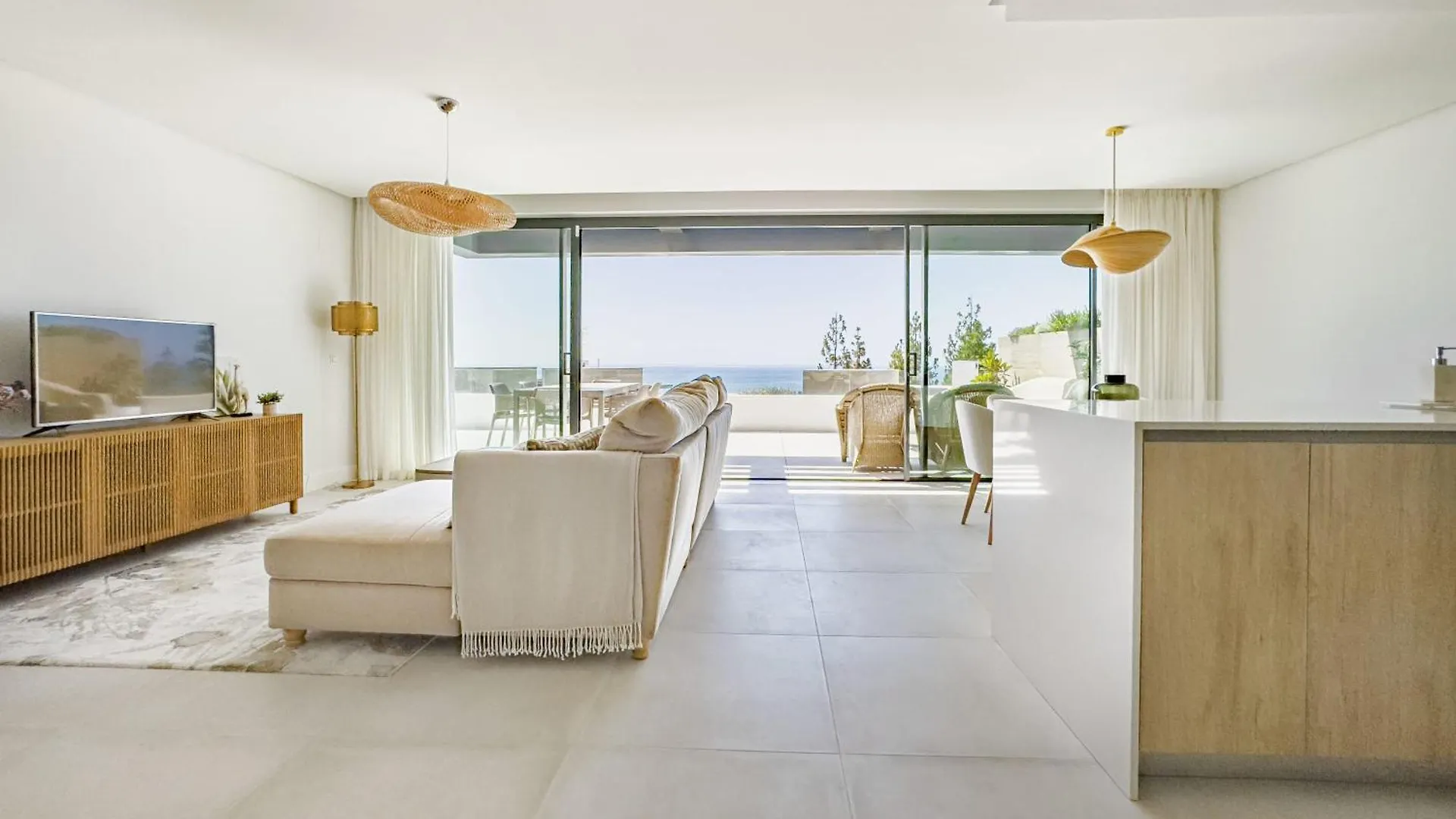 Los Acebos Private Pool Terrace Views Apartment Marbella